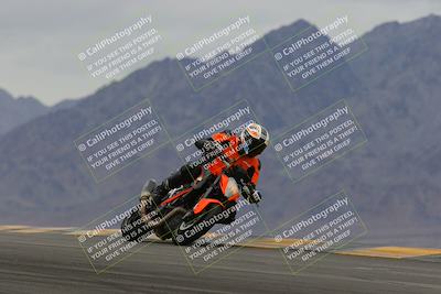 media/Jan-15-2023-SoCal Trackdays (Sun) [[c1237a034a]]/Turn 9 (2pm)/
